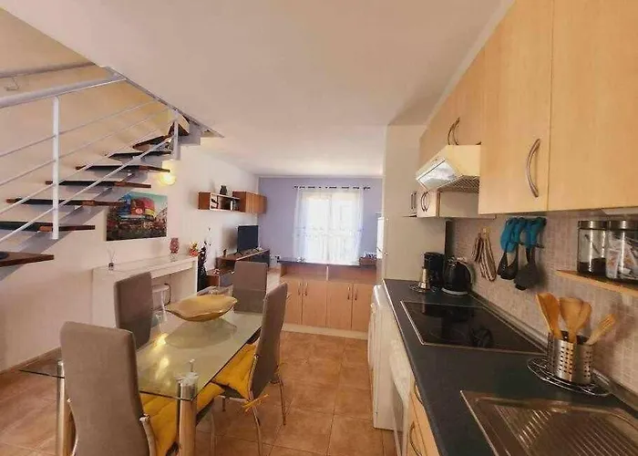 Taty House Sea View Apartamento Costa De Antigua